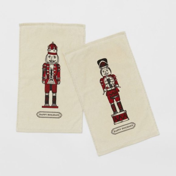 H&M 2-pack Light Beige Guest Towels with Nutcracker Motif - Picture 2 of 3